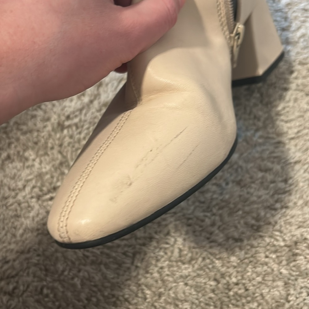 Vagabond Cream Leather Booties size 38 (7.5) - Picture 5 of 7